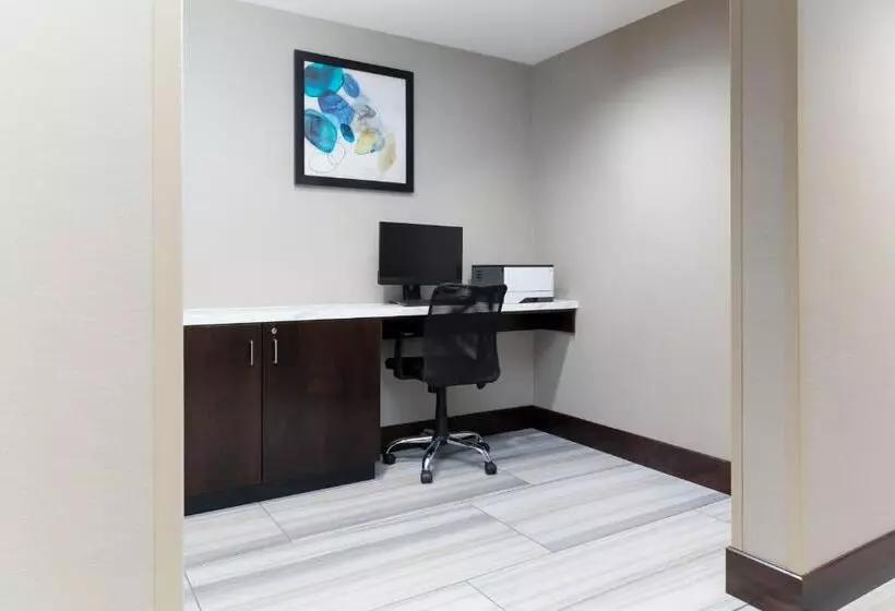 Hotelli Residence Inn By Marriott Anaheim Brea