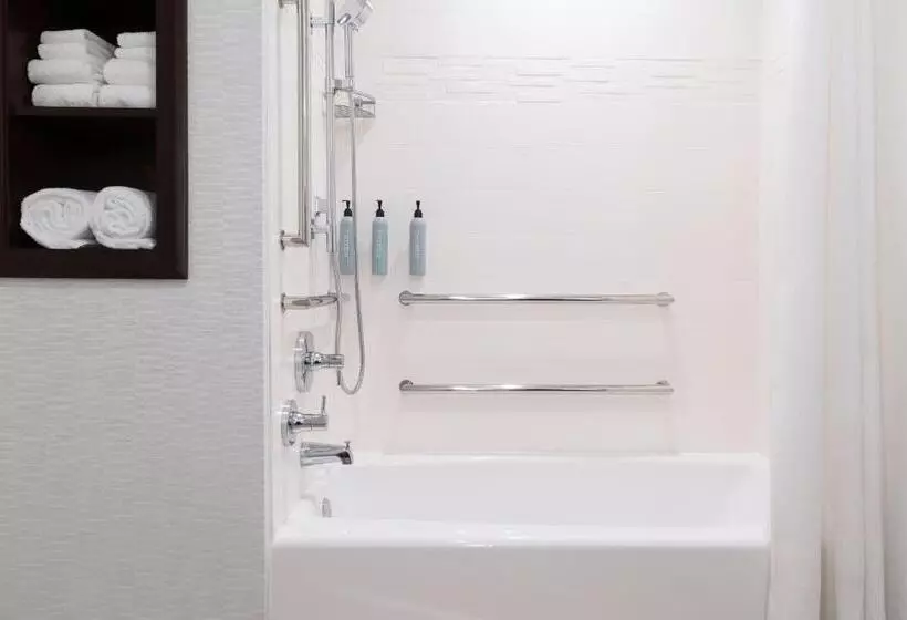 Hotelli Residence Inn By Marriott Anaheim Brea