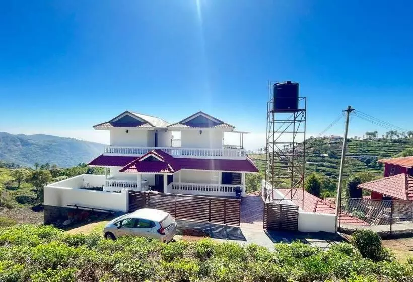 Hotelli The Royale Ridge