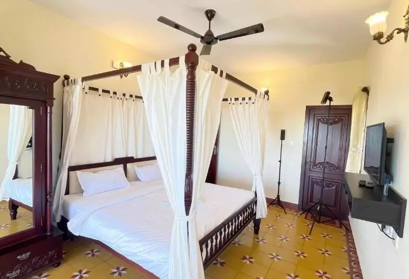 Hotelli The Royale Ridge