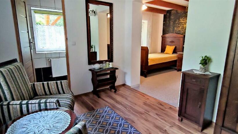 ホテル Zielona Róża