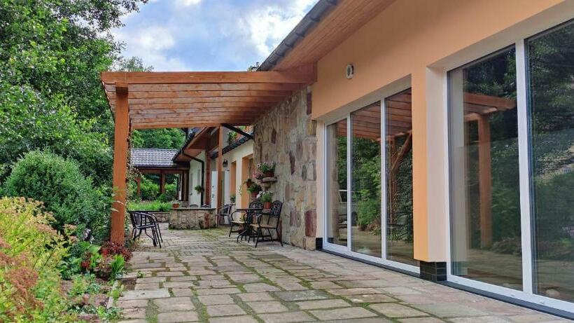 ホテル Zielona Róża