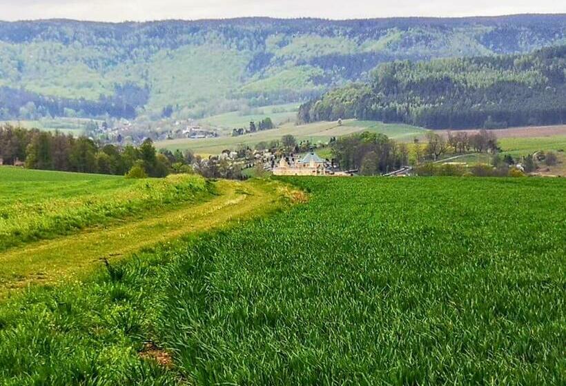 ホテル Zielona Róża