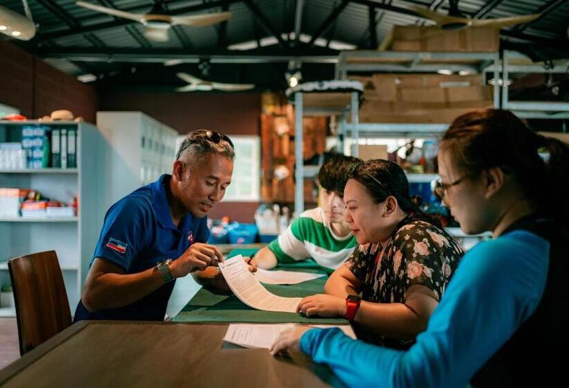 Jsk Mantanani Island Resorts