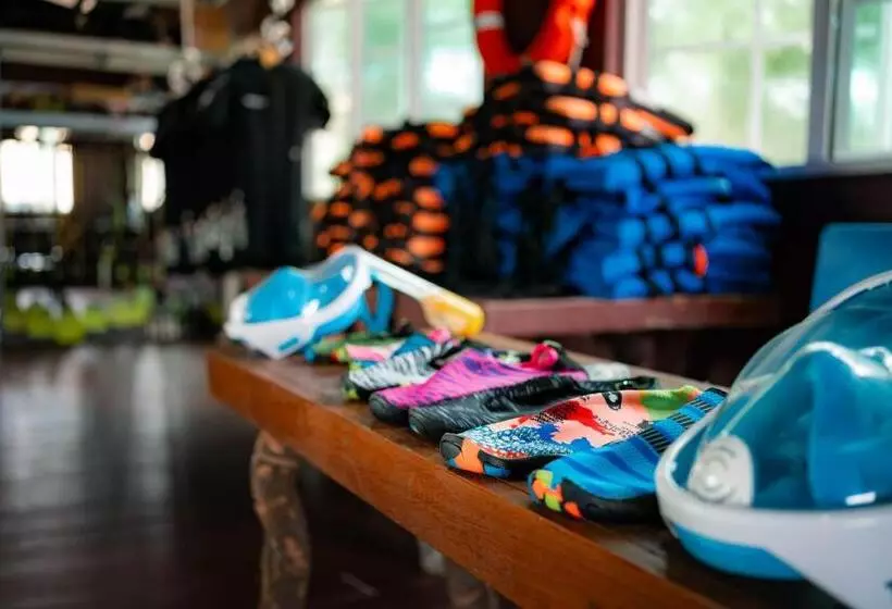 Jsk Mantanani Island Resorts