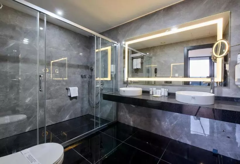 Nova Vista Centrum Hotel Eskisehir, A Member Of Radisson Individuals