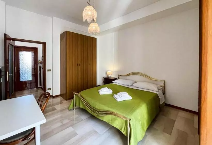 پانسیون Casa Gramsci   Affitti Brevi Italia