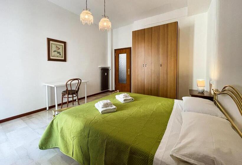 پانسیون Casa Gramsci Affitti Brevi Italia