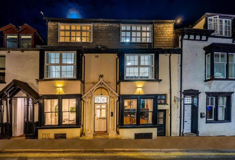 ペンション The Berry Boutique