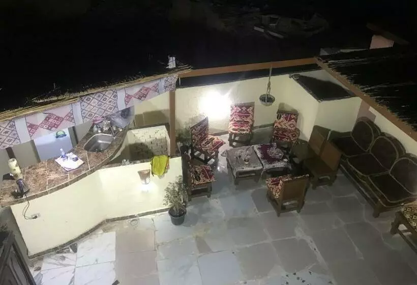 تختخواب و صبحانه Pyramids Lounge Guest House