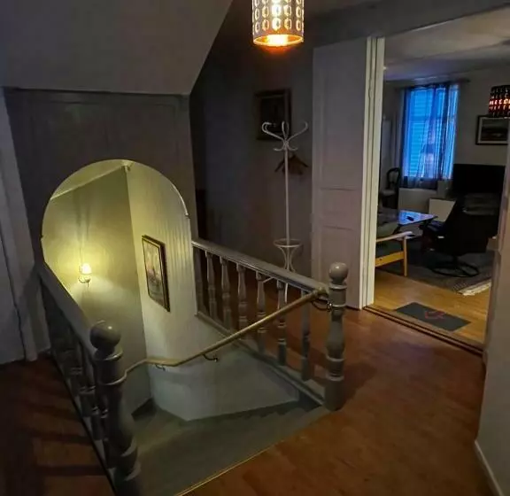 Aamiaismajoitus (B&B) Villa Inez