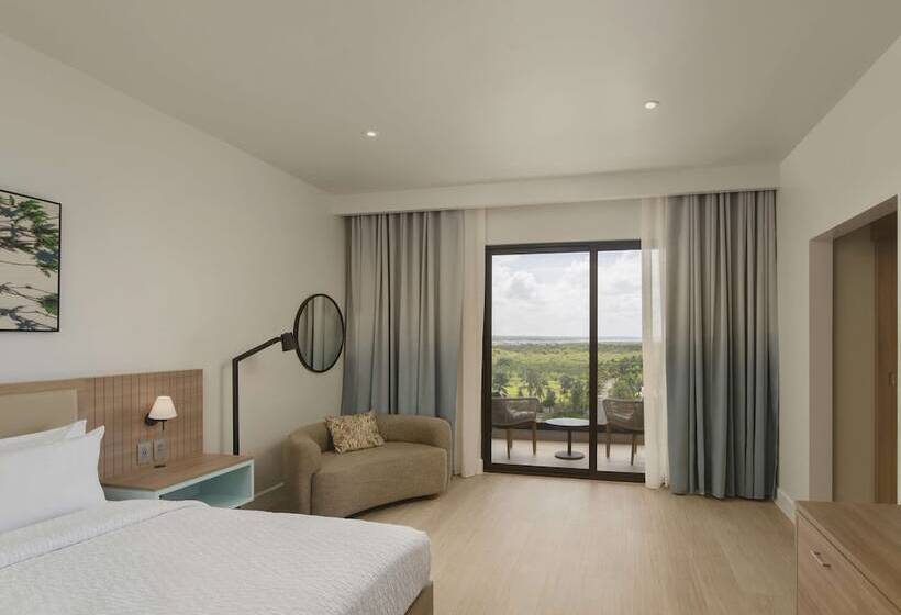 هتل Hilton Garden Inn La Romana