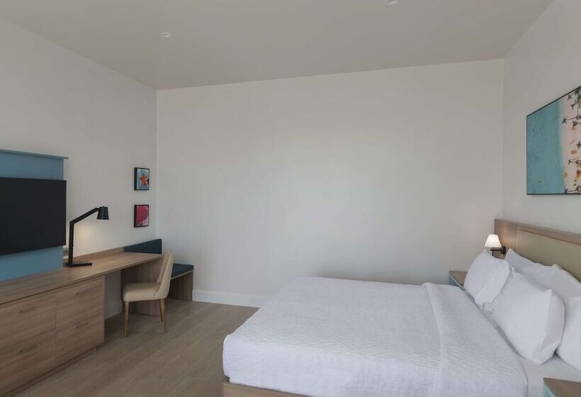 هتل Hilton Garden Inn La Romana