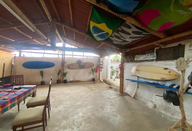 پانسیون Frente Al Mar