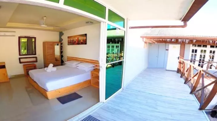 پانسیون Twin Palms Surfhouse