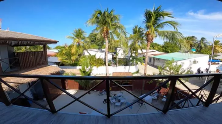 پانسیون Twin Palms Surfhouse