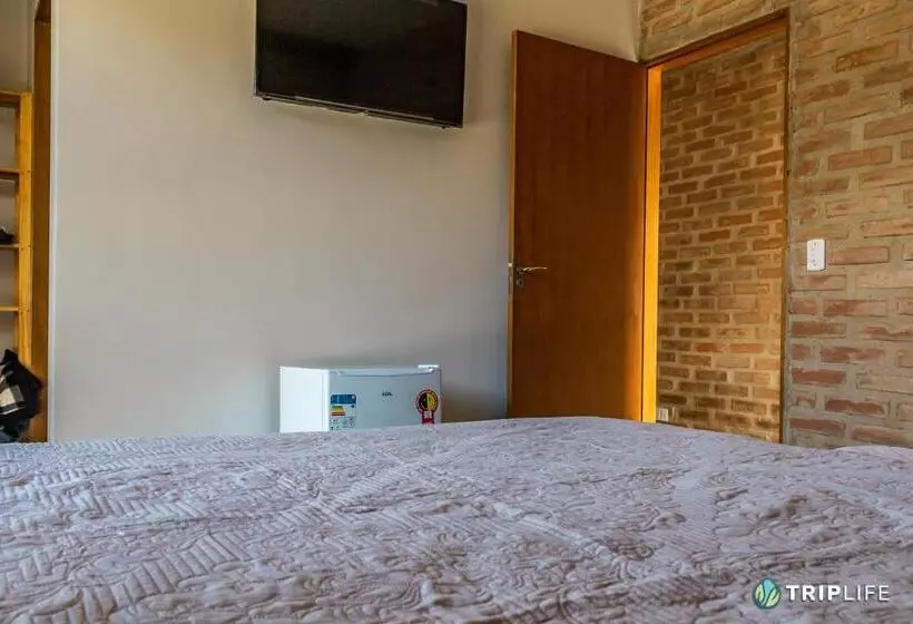 پانسیون Recanto Da Feiticeira | Suítes Incríveis Com Piscina