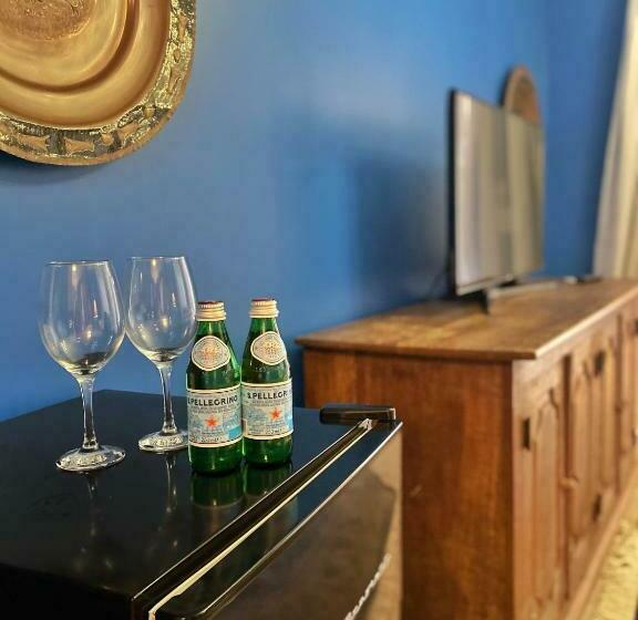 Pensionat Vila M Suítes by Alebahli