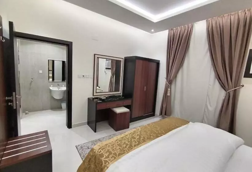 الشرق بارك للشقق المخدومة