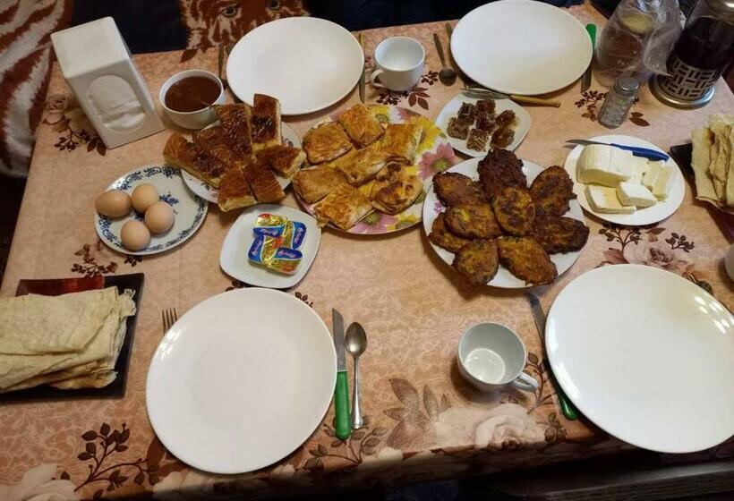 Nocleg ze śniadaniem Old Martiros Town