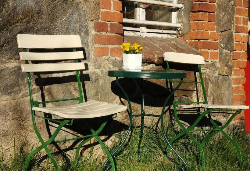 مبيت وإفطار Zaczarowalim Dom W Górach Sowich