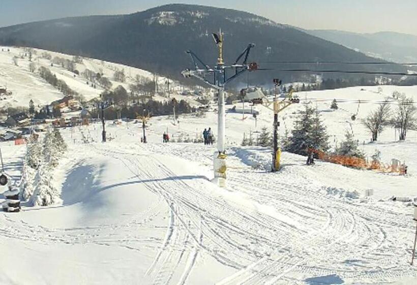 مبيت وإفطار Zaczarowalim Dom W Górach Sowich