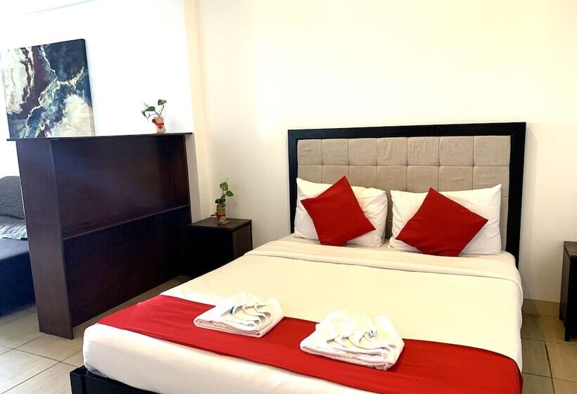 Hotell Davao Airport View