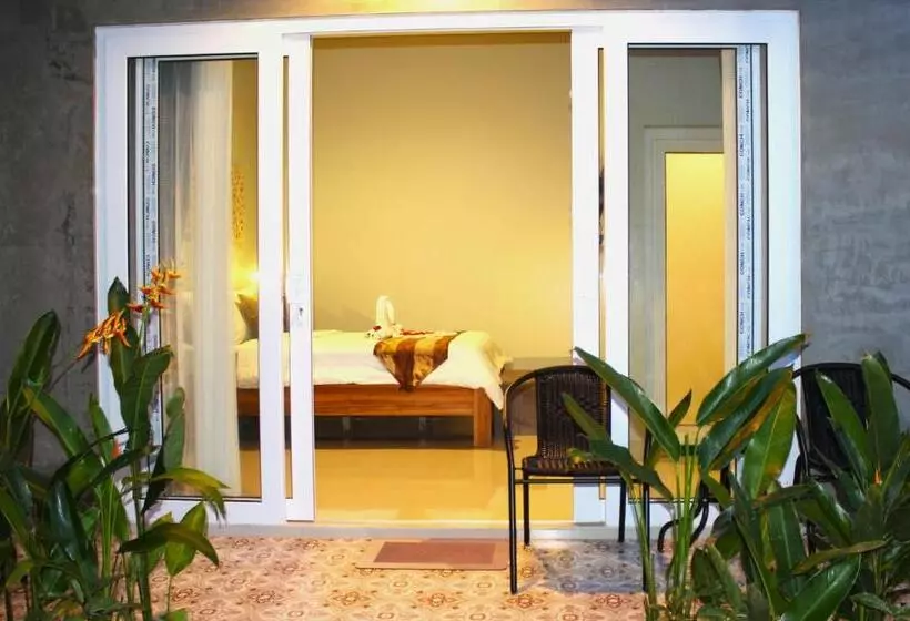 Hotel Fish Mini Authentic