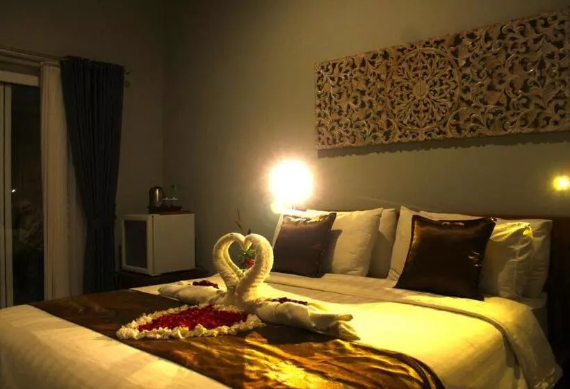 Hotel Fish Mini Authentic