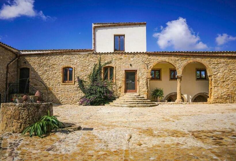 ホテル Masseria Santa Barbara