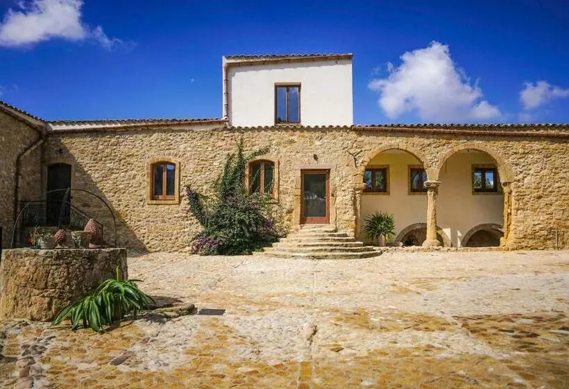 ホテル Masseria Santa Barbara