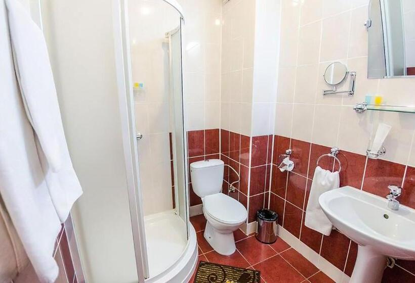 هتل Reikartz Dostar Karaganda