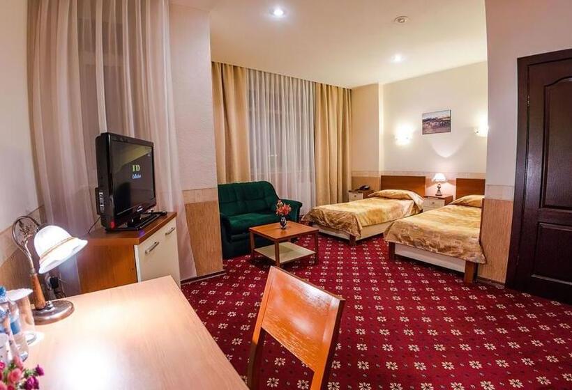 هتل Reikartz Dostar Karaganda