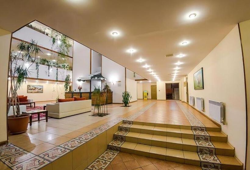 هتل Reikartz Dostar Karaganda