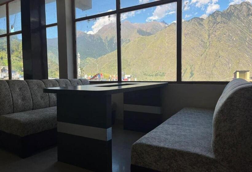 Отель Shailja & Ad Continental Restaurant