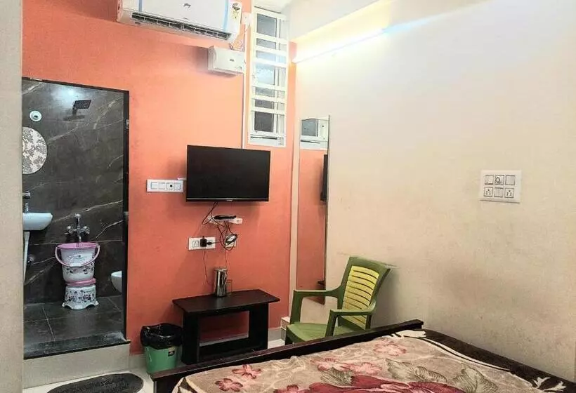 Hotelli Sri Vinayaka Comforts