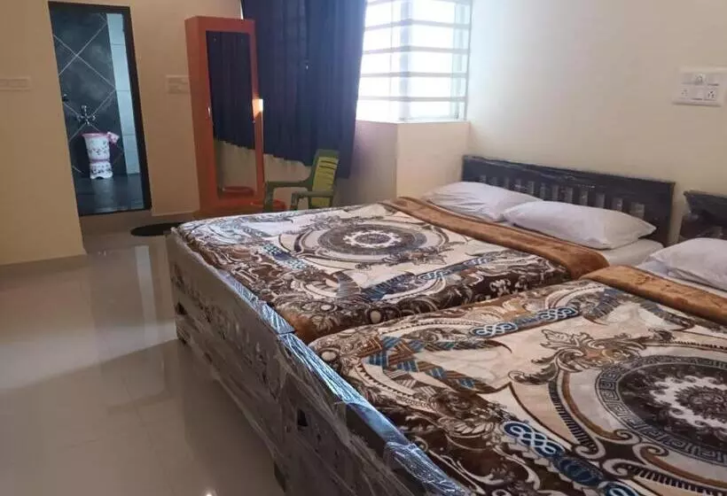 Hotelli Sri Vinayaka Comforts