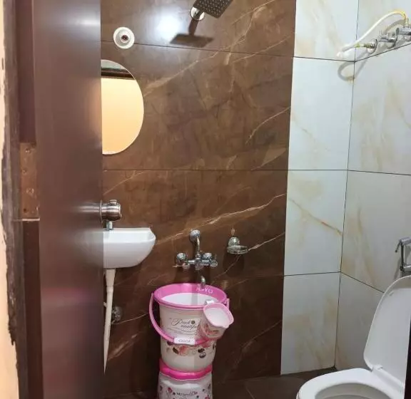 Hotelli Sri Vinayaka Comforts