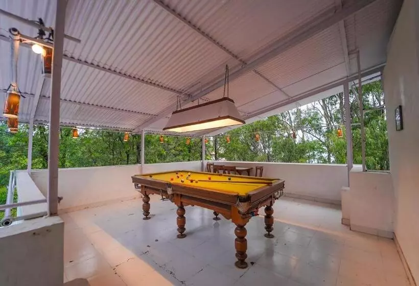 Hotelli The Signature Crest