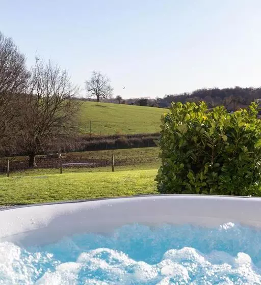 ペンション The Retreat, Sauna & Hot Tub, Charming & Cosy Gem