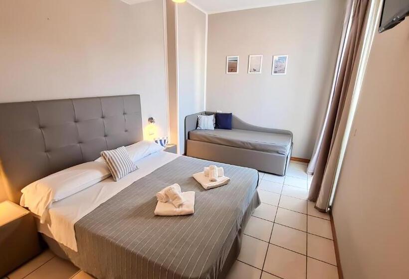 Residence Marittimo Riccione