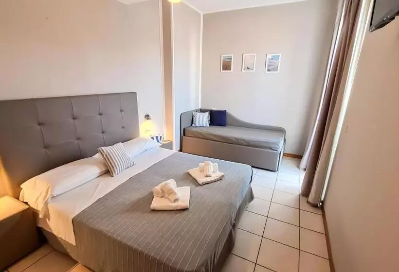 Residence Marittimo Riccione