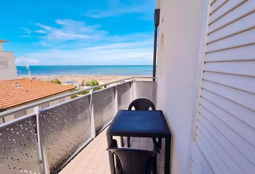 Residence Marittimo Riccione