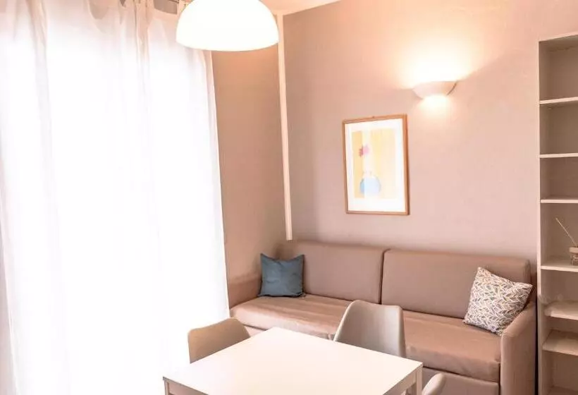 Residence Marittimo Riccione