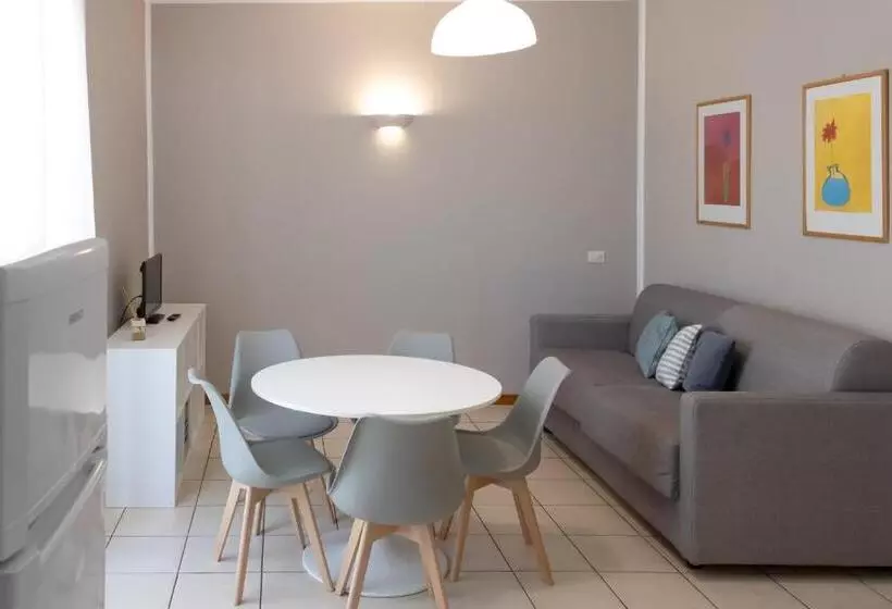 Residence Marittimo Riccione