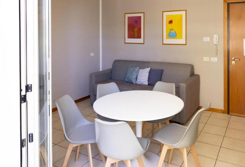 Residence Marittimo Riccione