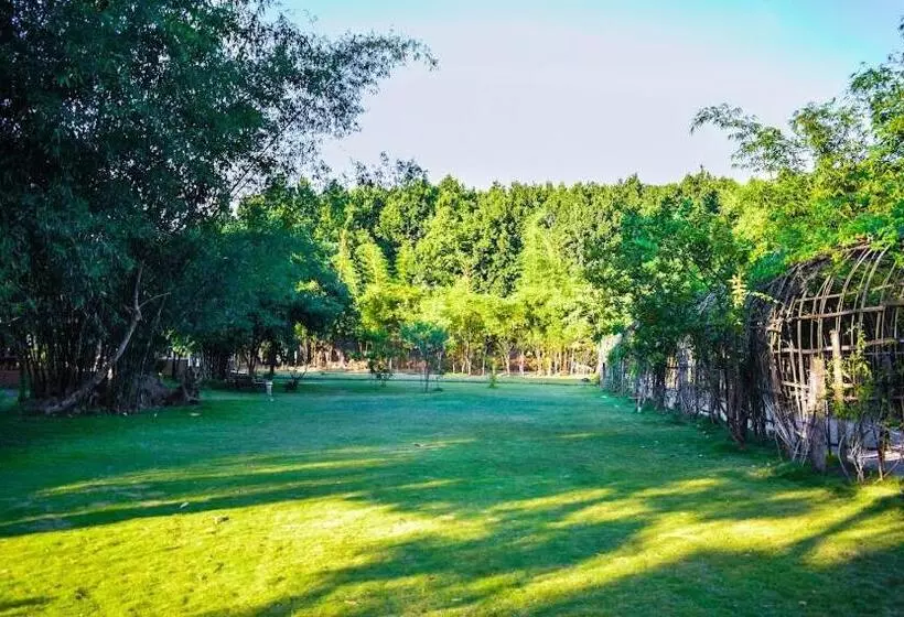 Lomakeskus Bougainvillea Retreat & Spa