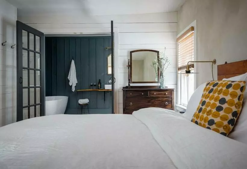 Retkeilymaja Howland House