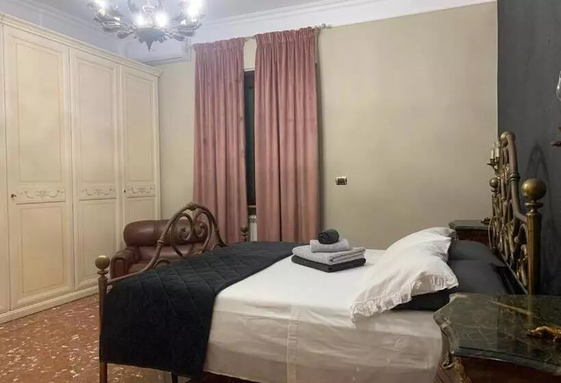 Aamiaismajoitus (B&B) Anna Rooms