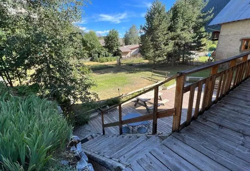 Aamiaismajoitus (B&B) Inspiration Montagne Chambre D Hôtes